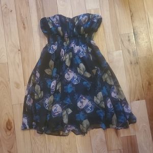 Kimchi Blue Strapless Dress